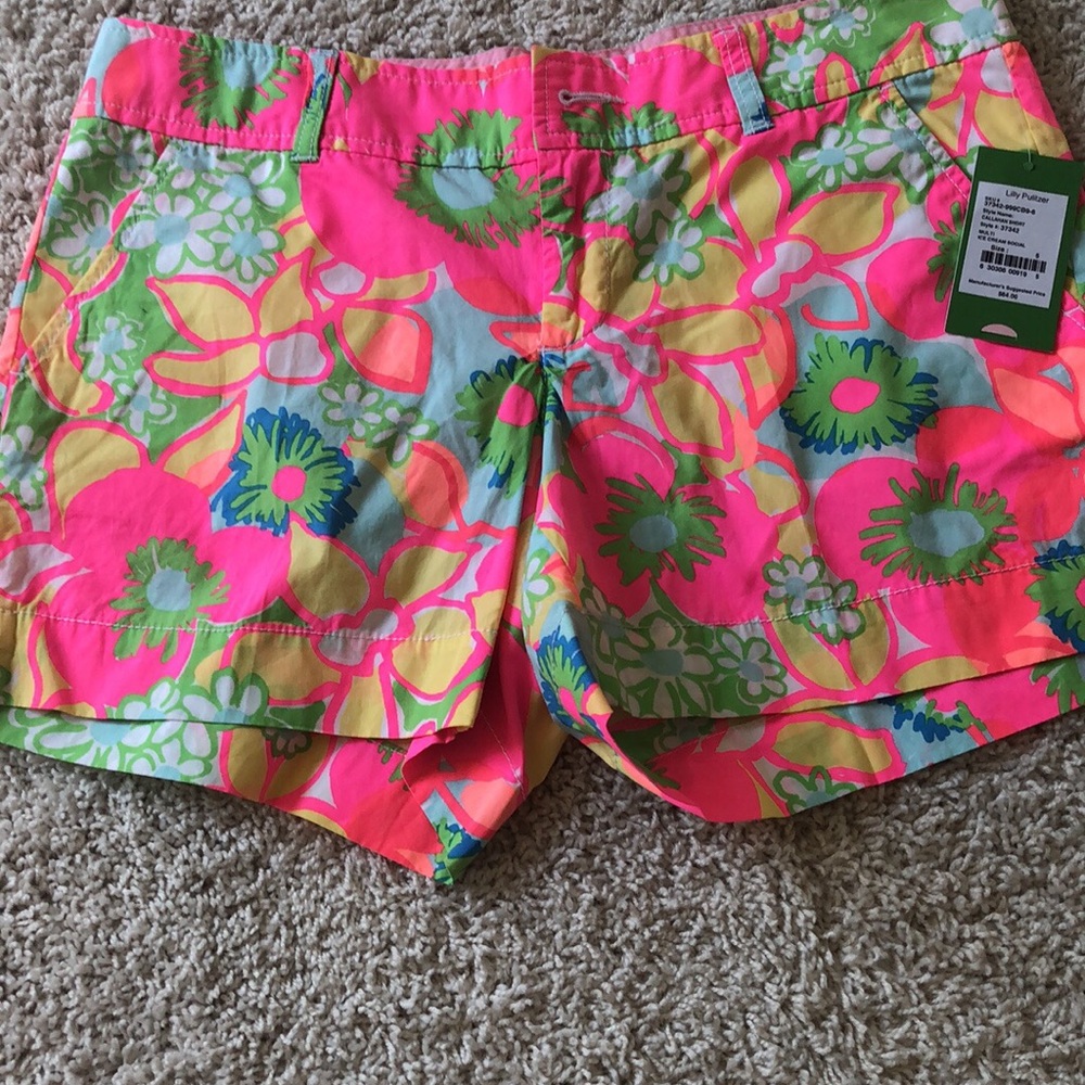 Shorts - Picture 2 of 3